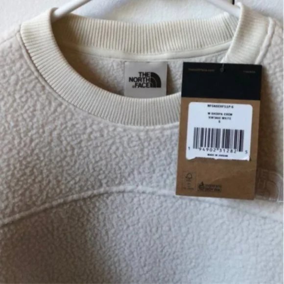 NWT The North Face Sherpa Vintage white pull over crew - Picture 4 of 9